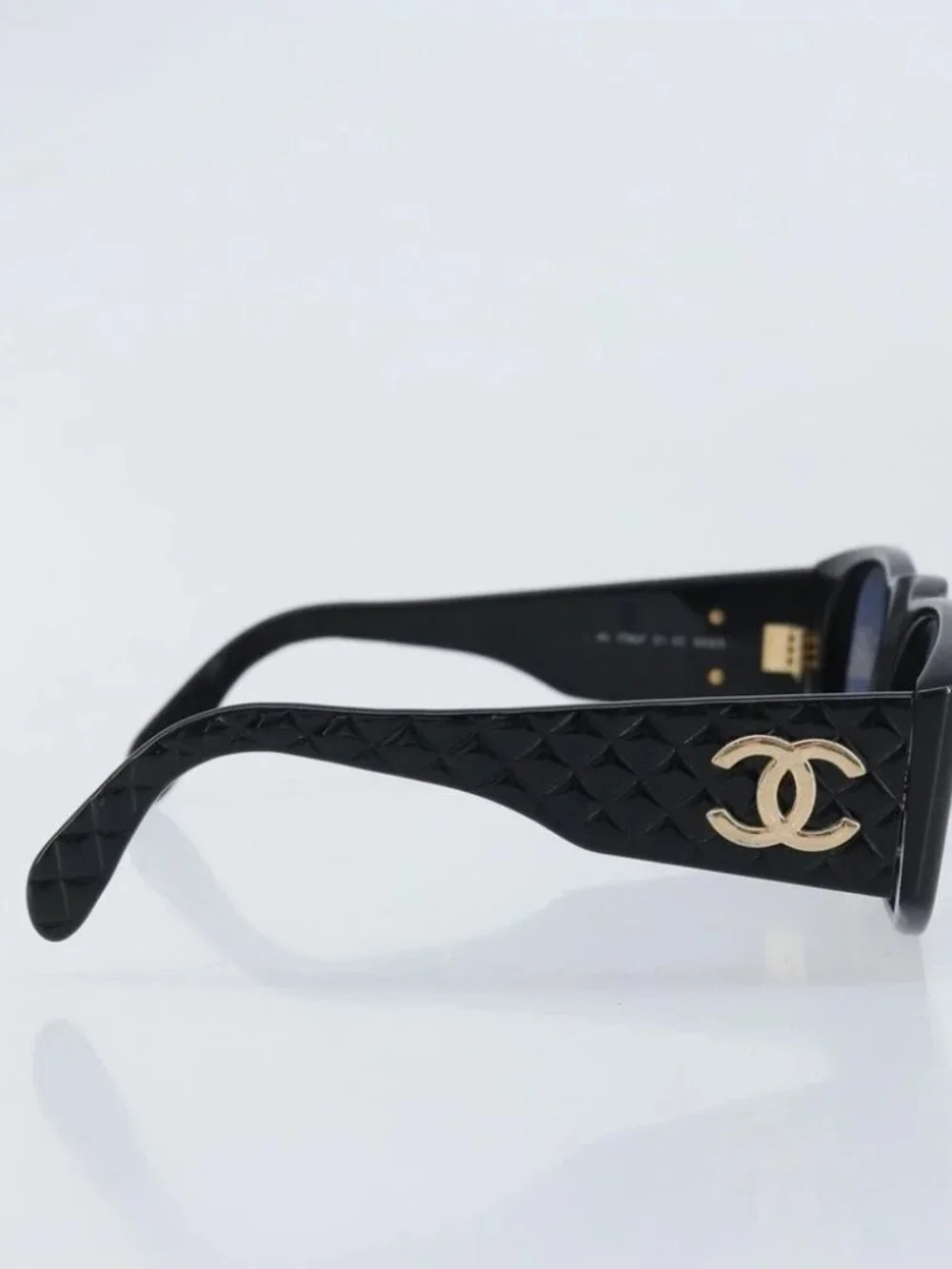 CHANEL Sunglasses plastic Black CC Auth BSZ432
